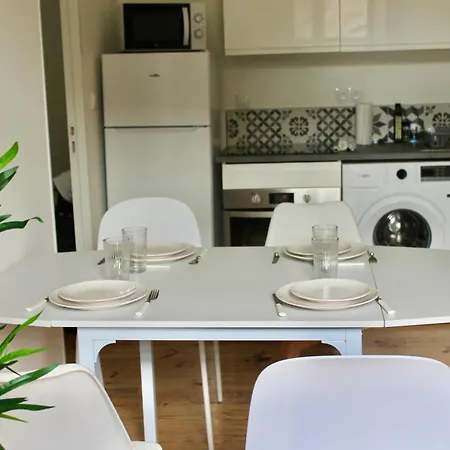 Confort Moderne, Proche Gare 2-4 Personnes Grenoble